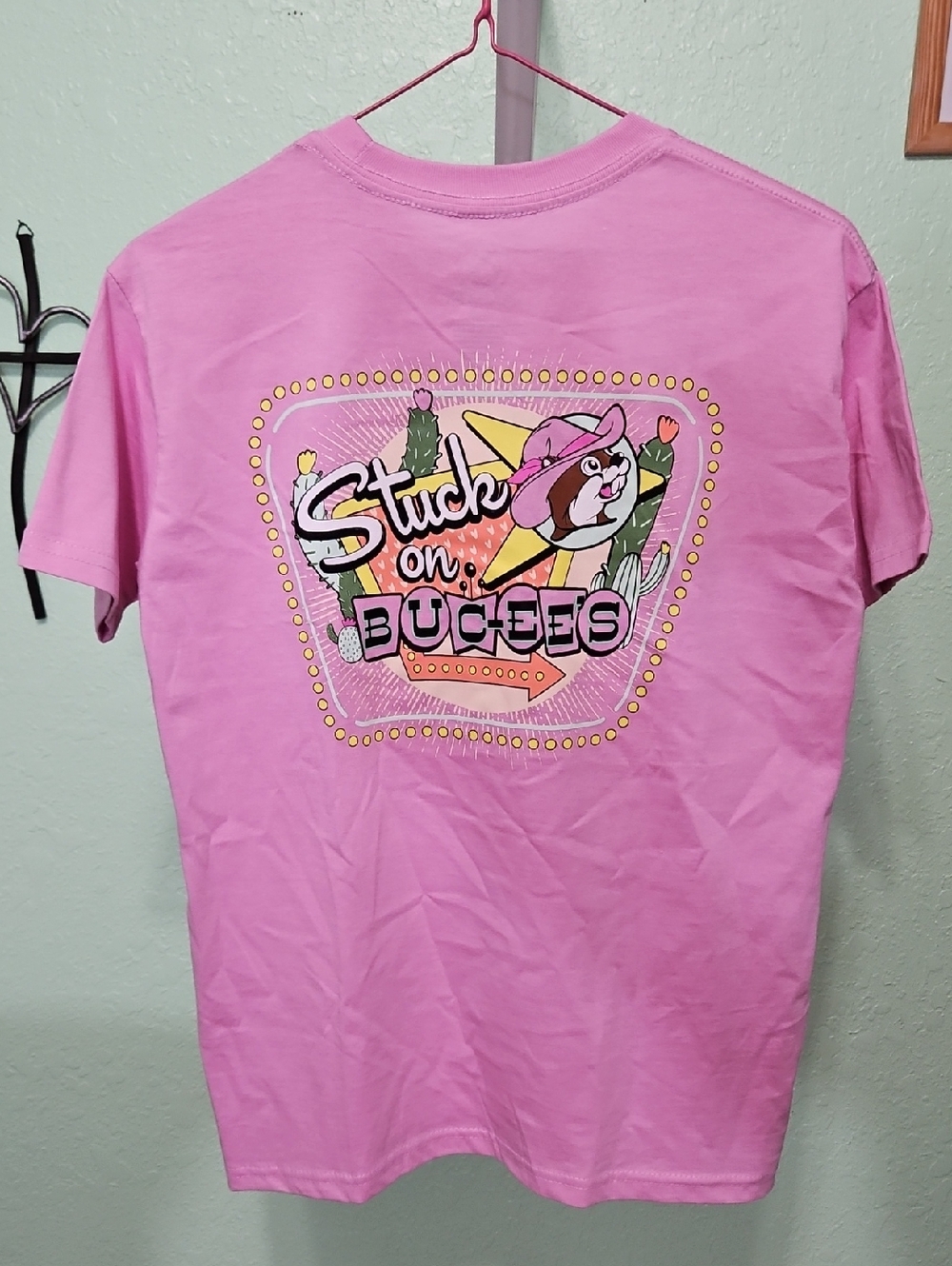 BUC-EE'S youth t shirt